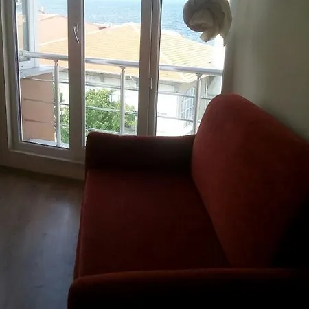 Rum i privatbostad King Korkmaz