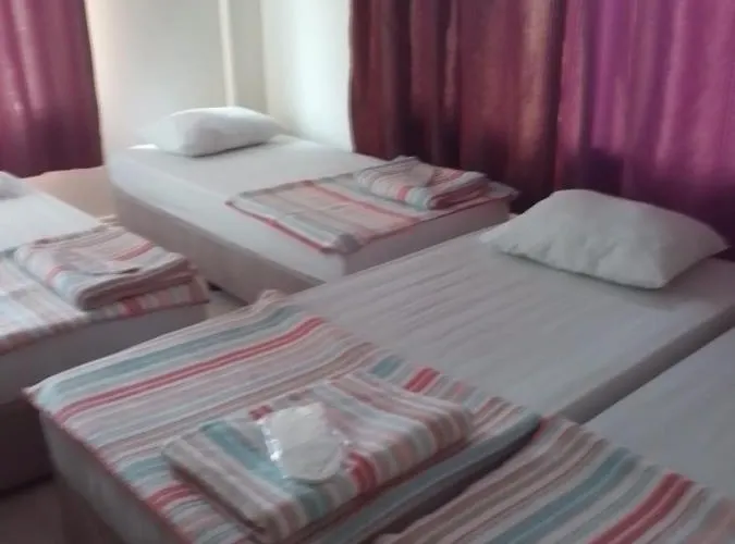 King Korkmaz Проживание в семье Эджеабат